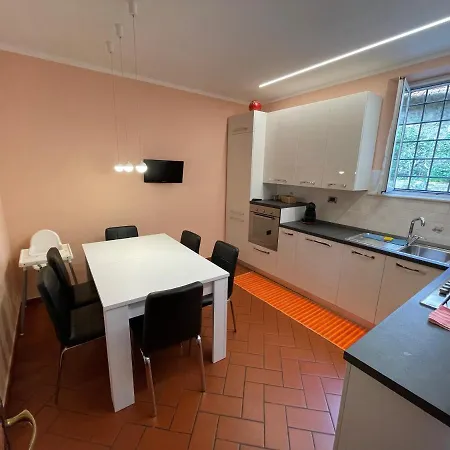Appartamento La Casa Di Emma Lucca